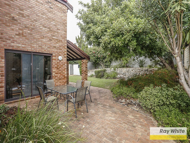 42 Chessell Drive, Duncraig WA 6023