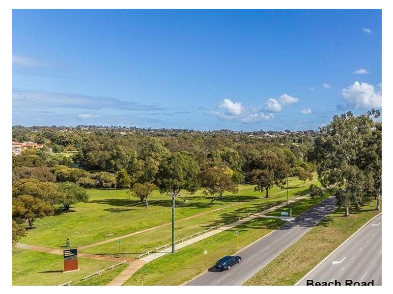 547 Beach Road, Duncraig WA 6023