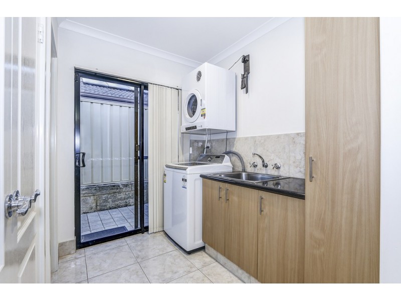 29 Dalecross Avenue, Madeley WA 6065