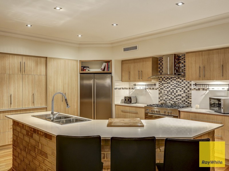 45 Bramley Loop, Madeley WA 6065