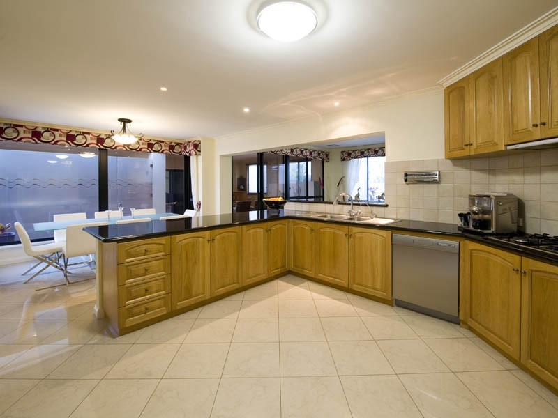 10 Artarmon Rise, Kallaroo WA 6025