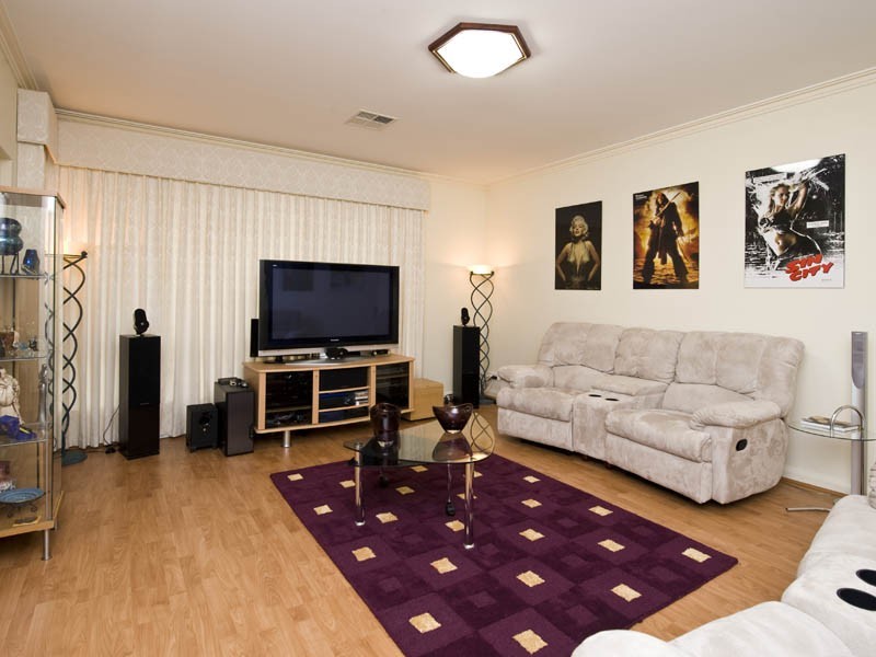 10 Artarmon Rise, Kallaroo WA 6025