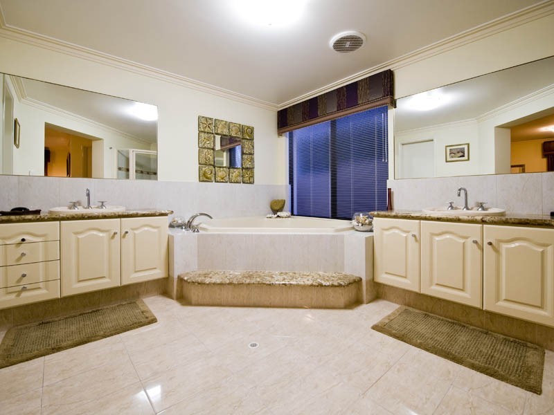 10 Artarmon Rise, Kallaroo WA 6025