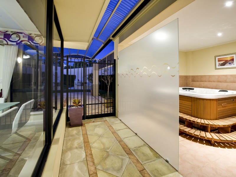 10 Artarmon Rise, Kallaroo WA 6025
