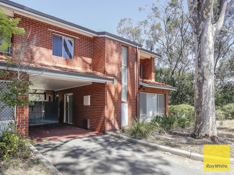 16c Casserley Avenue, Girrawheen WA 6064