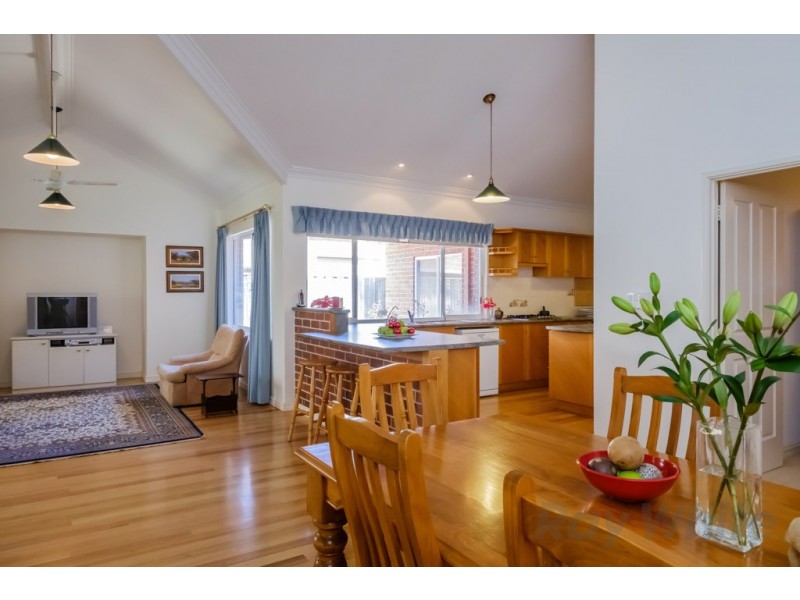 41 Centennial Gardens, Hillarys WA 6025