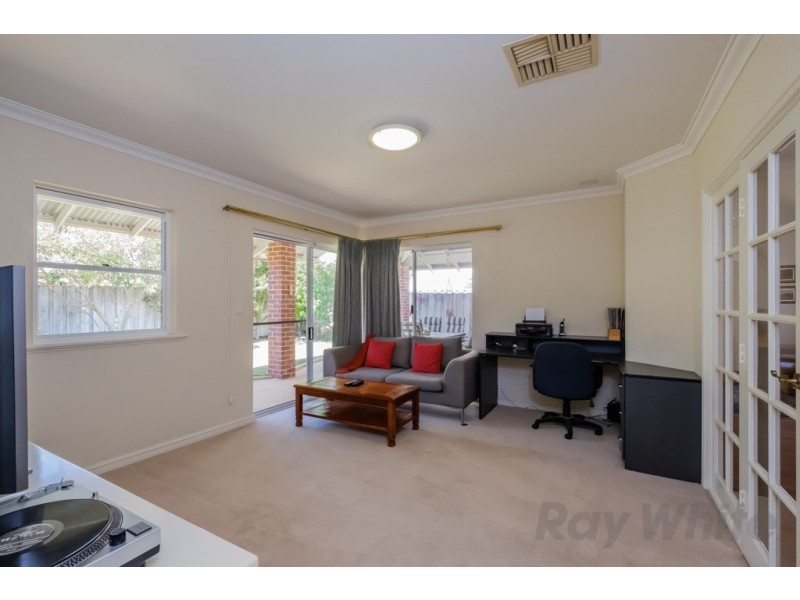 41 Centennial Gardens, Hillarys WA 6025