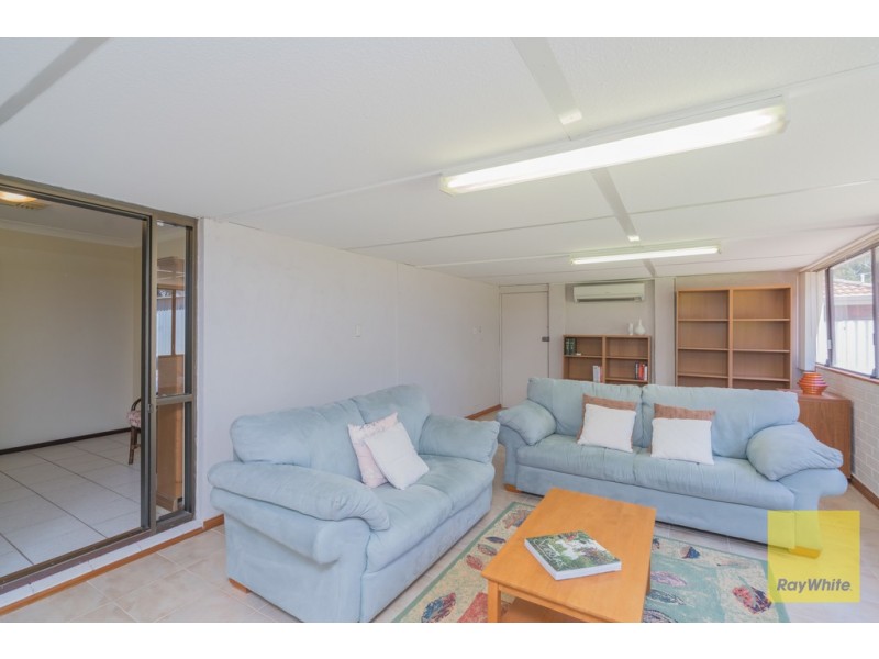 37 Rudall Way, Padbury WA 6025