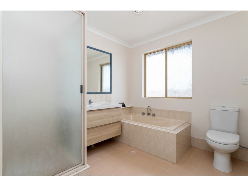 9/37 Muirhead Way, Kingsley WA 6026