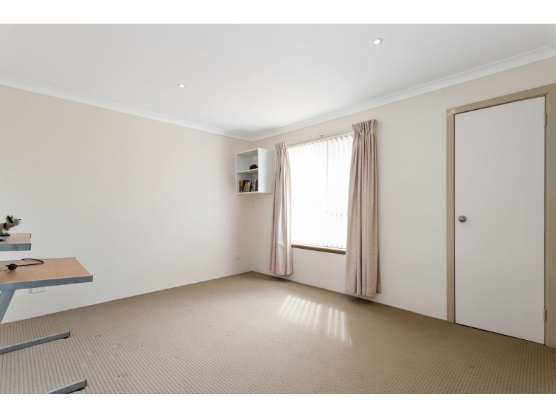 9/37 Muirhead Way, Kingsley WA 6026