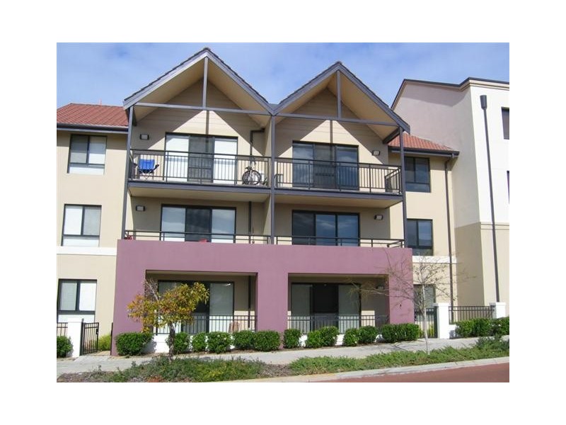 9/2 Wattlebird Loop, Joondalup WA 6027