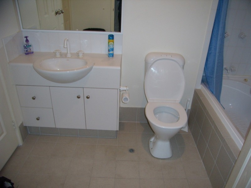 9/2 Wattlebird Loop, Joondalup WA 6027