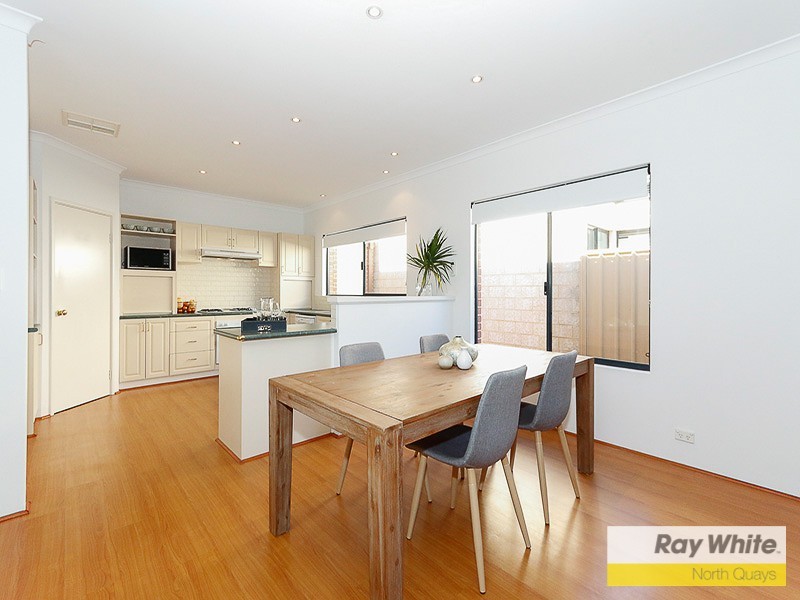 1 Brittain Avenue, Madeley WA 6065