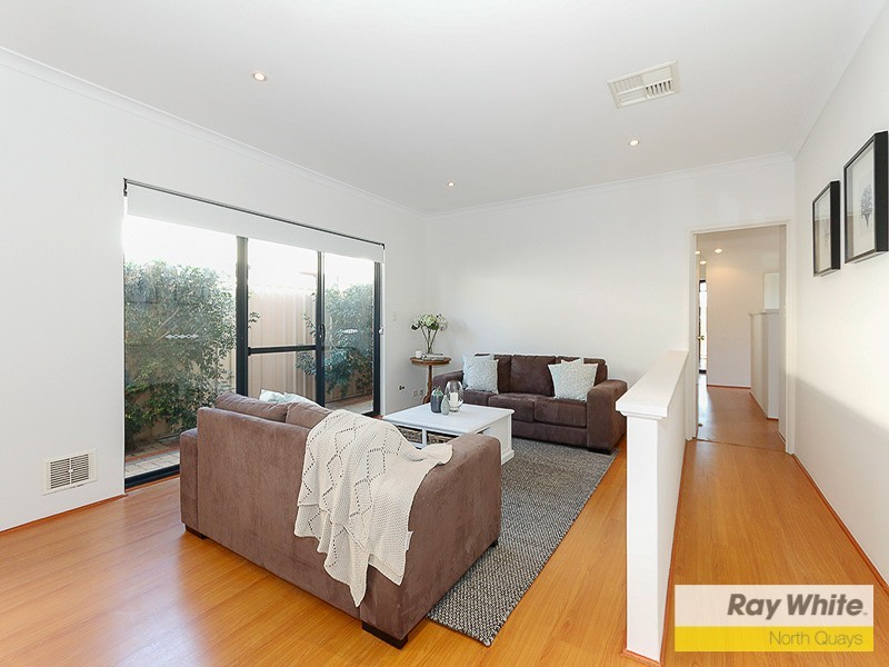 1 Brittain Avenue, Madeley WA 6065