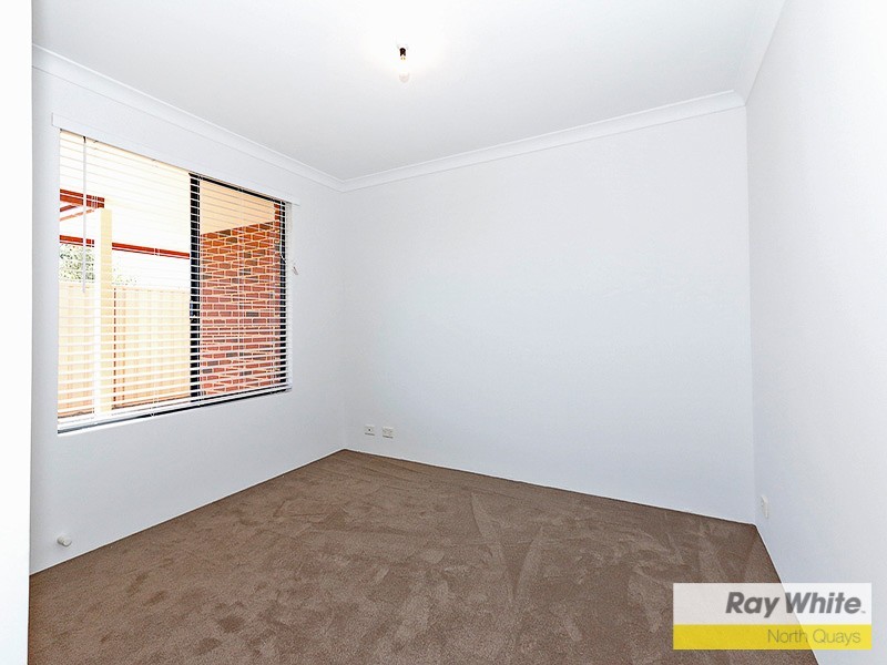 1 Brittain Avenue, Madeley WA 6065