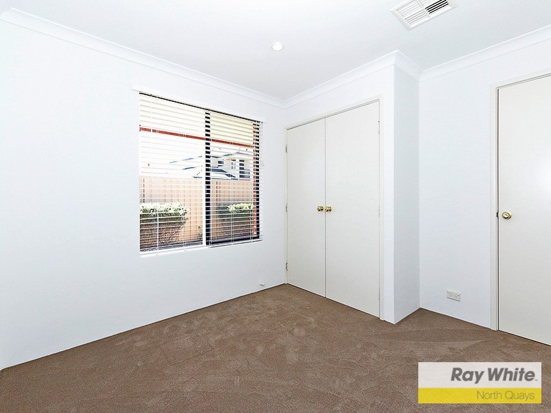 1 Brittain Avenue, Madeley WA 6065