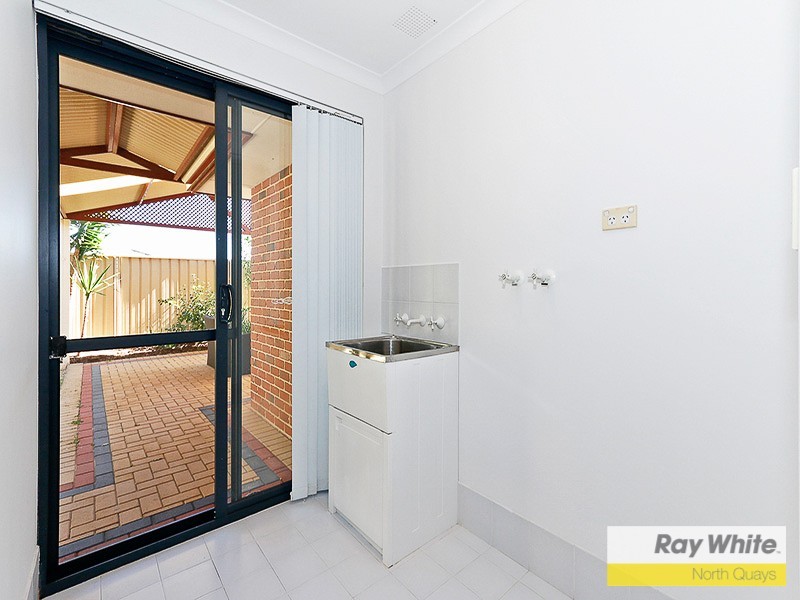 1 Brittain Avenue, Madeley WA 6065