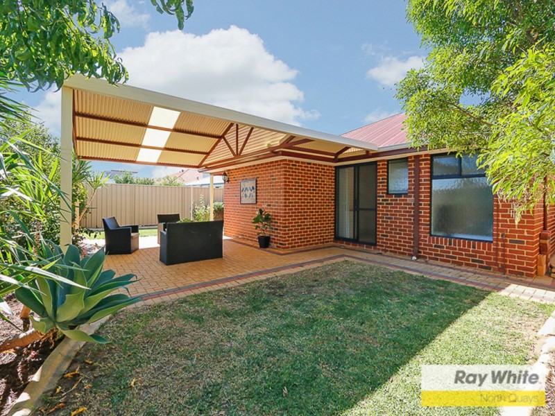 1 Brittain Avenue, Madeley WA 6065