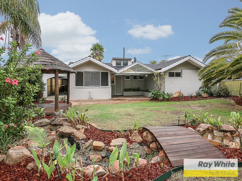 6 Hilton Place, Duncraig WA 6023