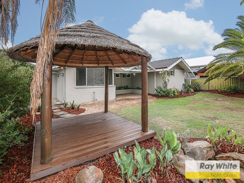 6 Hilton Place, Duncraig WA 6023