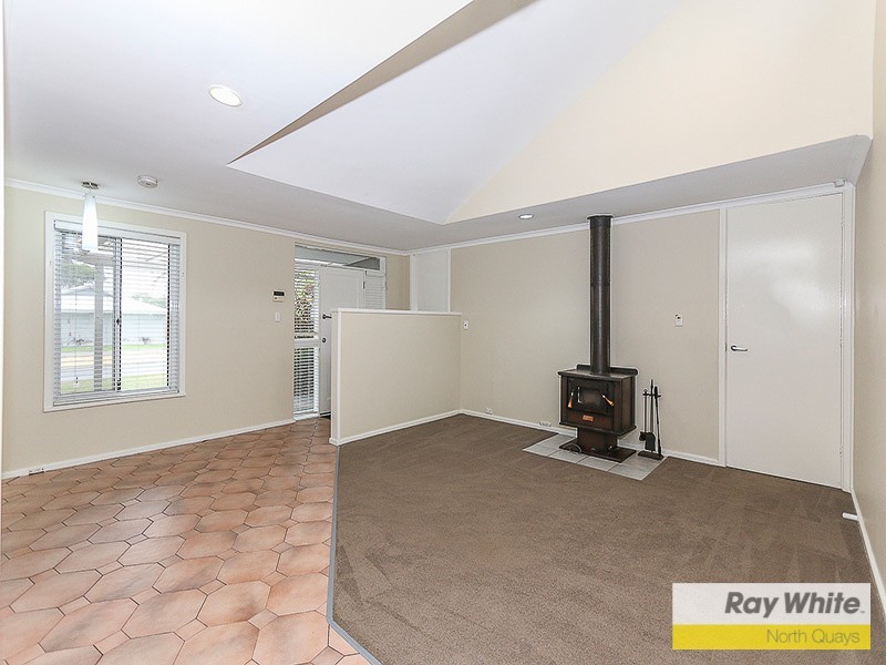 6 Hilton Place, Duncraig WA 6023