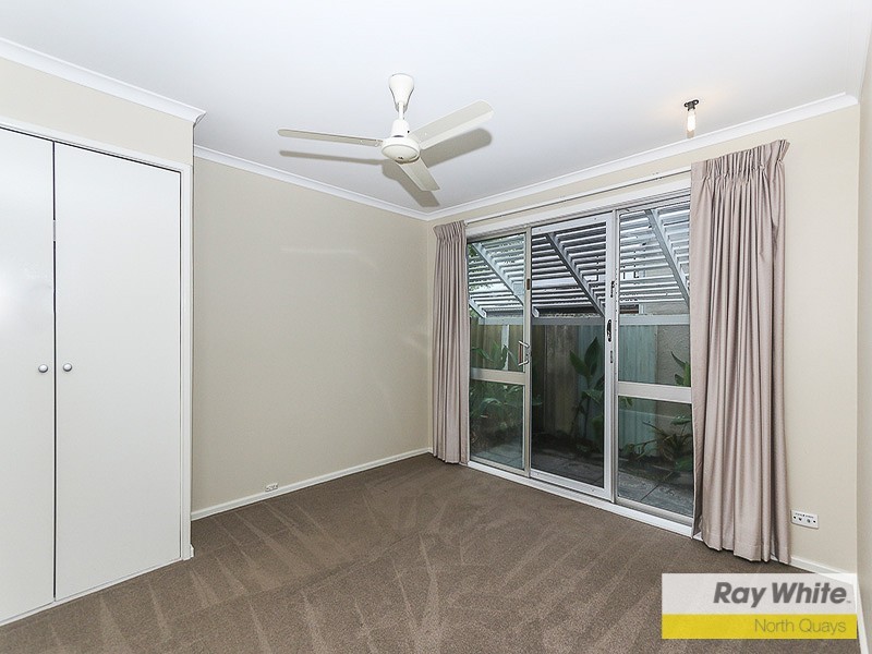 6 Hilton Place, Duncraig WA 6023