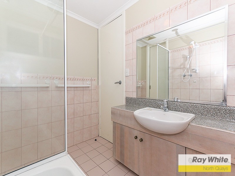 6 Hilton Place, Duncraig WA 6023