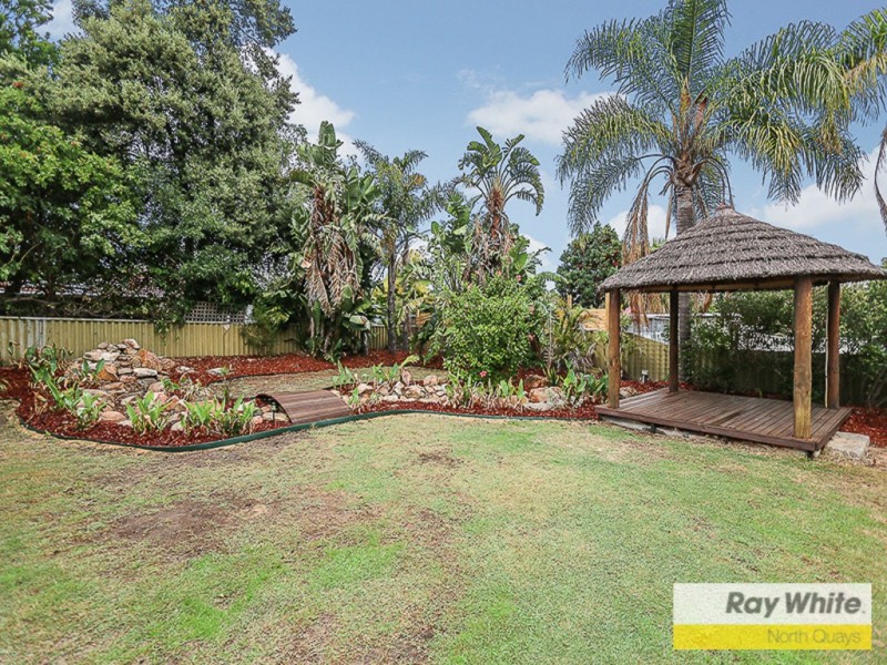 6 Hilton Place, Duncraig WA 6023