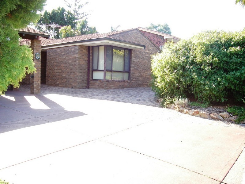 38 Scaphella Ave, Mullaloo WA 6027