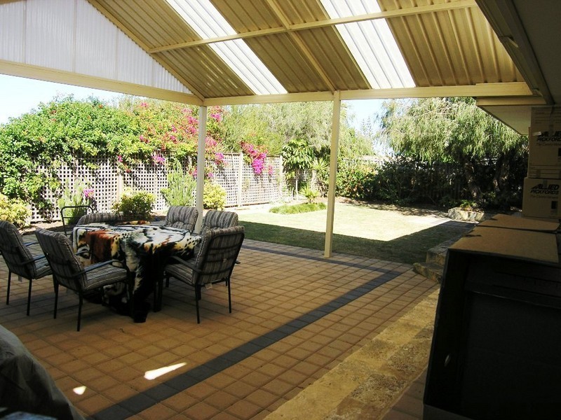 38 Scaphella Ave, Mullaloo WA 6027