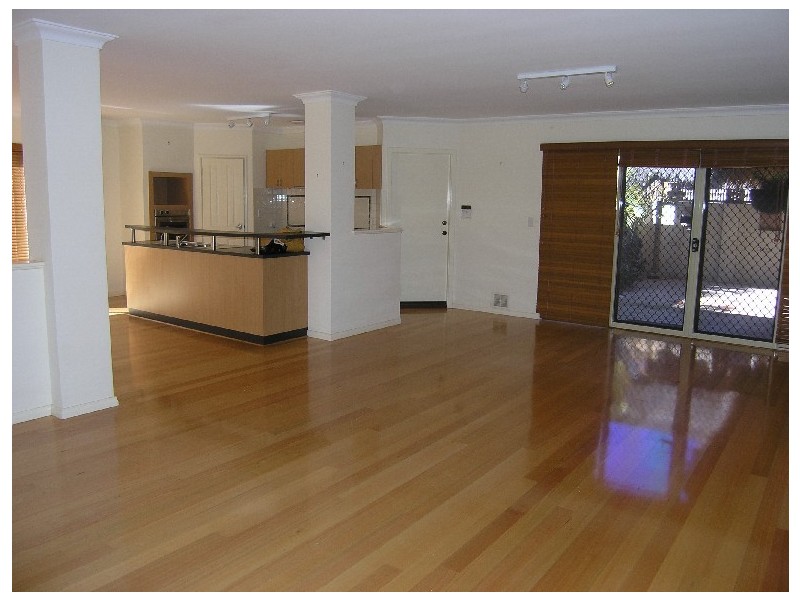 224 Flinders Avenue, Hillarys WA 6025