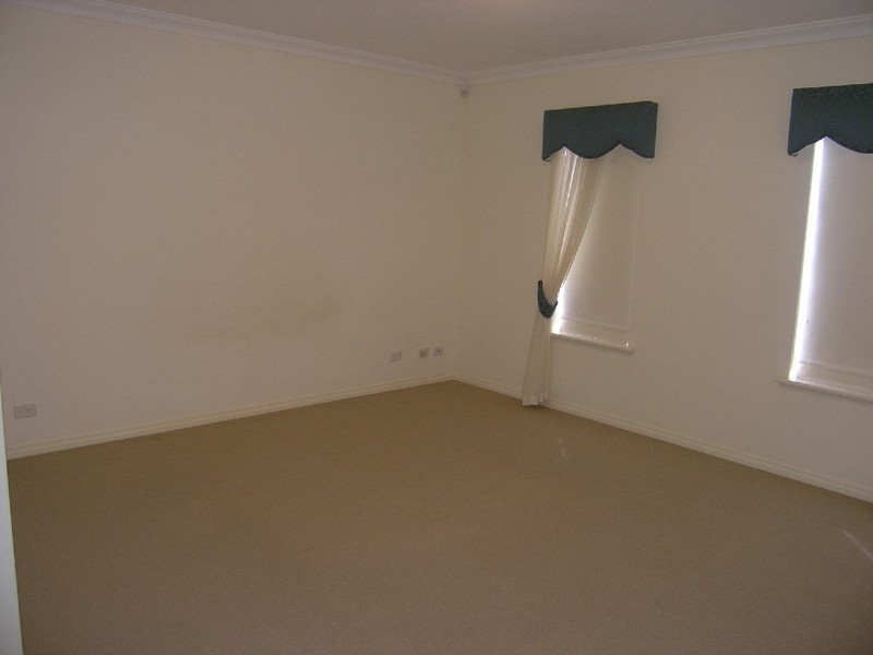 224 Flinders Avenue, Hillarys WA 6025