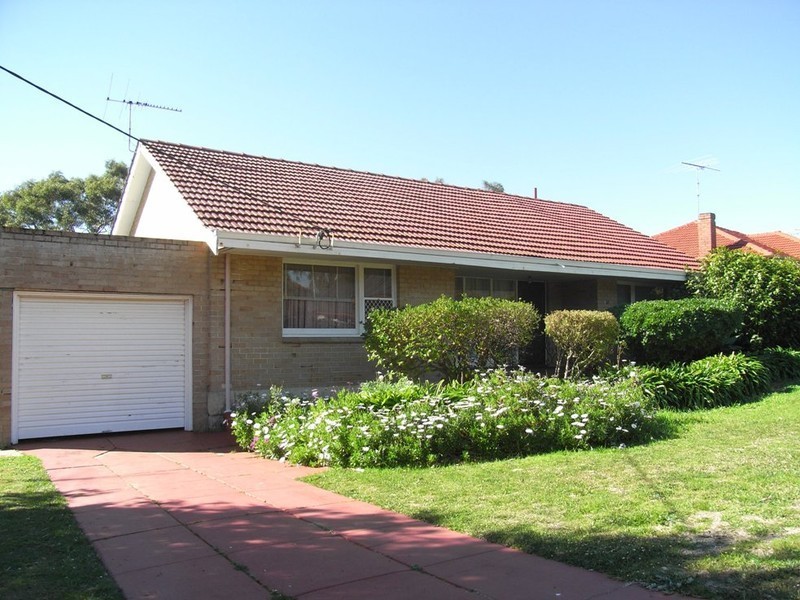 4 Highbury Street, Floreat WA 6014