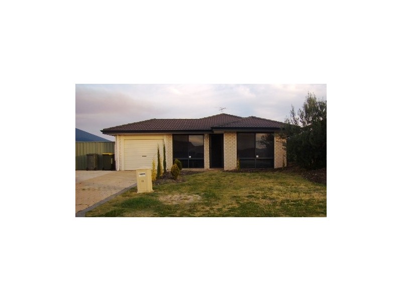 18 Seagrove Boulevard, Merriwa WA 6030