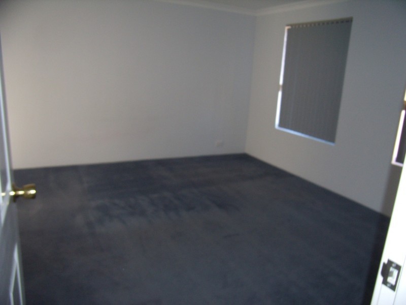 4 Narranbee Ridge, Tapping WA 6065