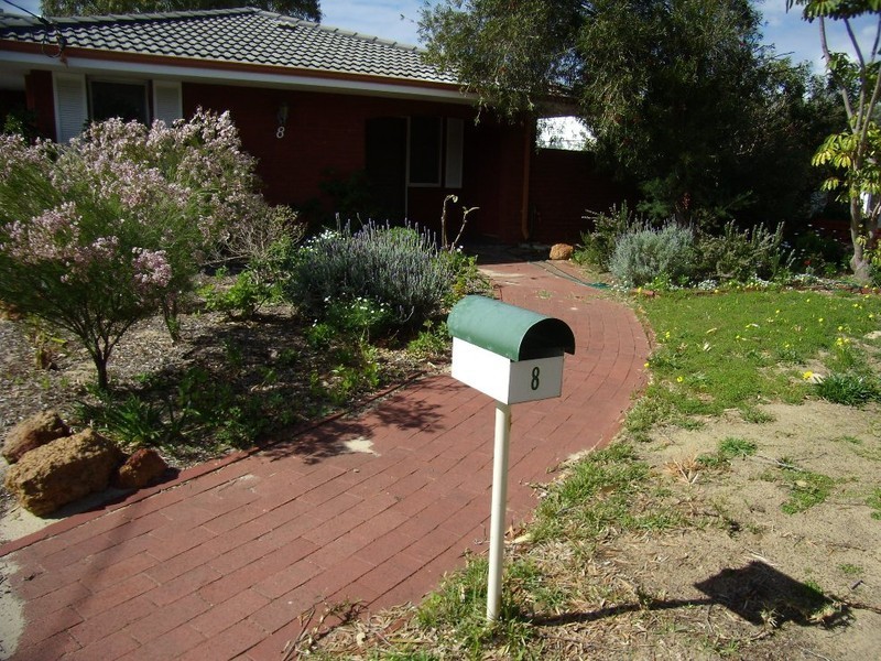 8 Macgregor Drive, Padbury WA 6025