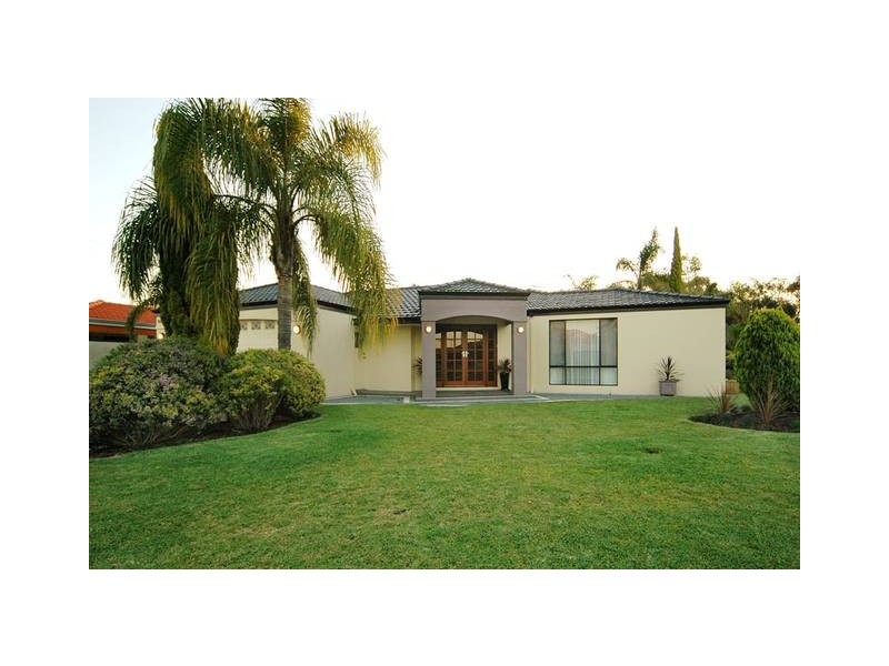 3 Martellli Place, Stirling WA 6021