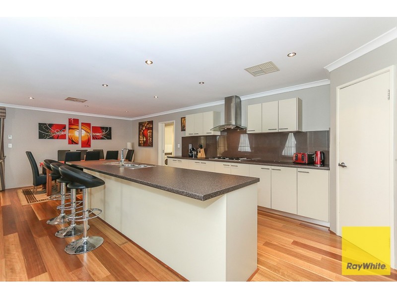 93 Bethwyn Circuit, Madeley WA 6065