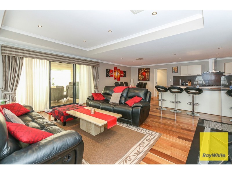 93 Bethwyn Circuit, Madeley WA 6065