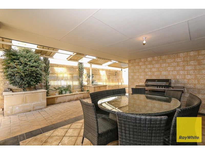 93 Bethwyn Circuit, Madeley WA 6065