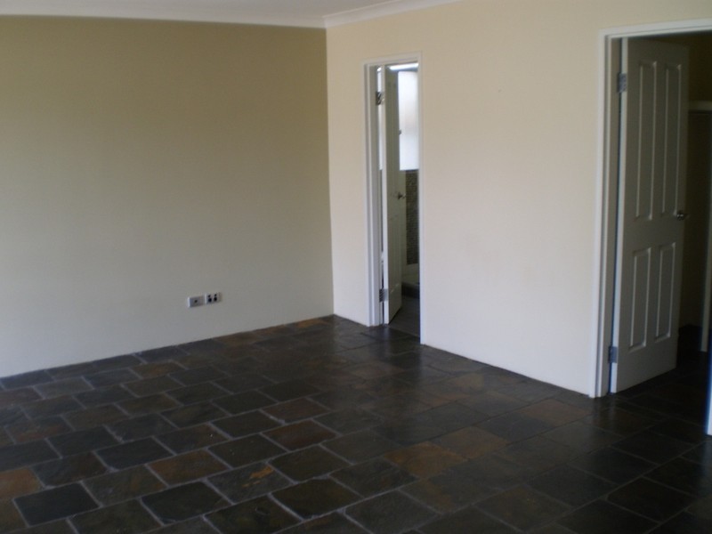 21 Gunida Street, Mullaloo WA 6027