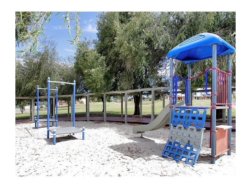 57 Dalvik Avenue, Merriwa WA 6030