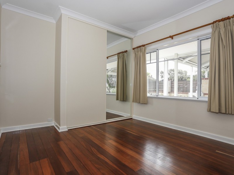 47 Kitchener Avenue, Bayswater WA 6053