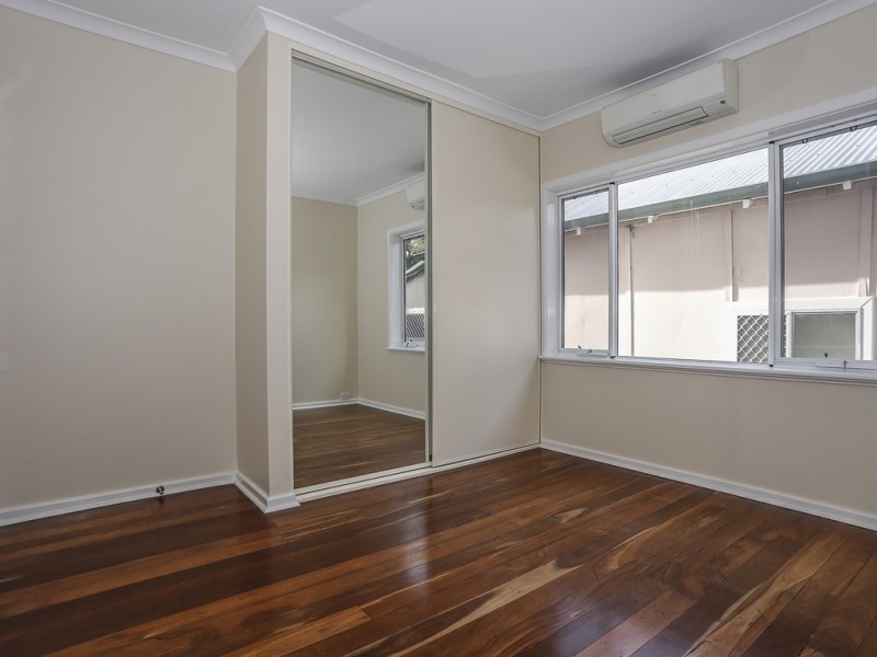 47 Kitchener Avenue, Bayswater WA 6053