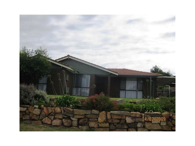 25 Lateral Loop, Beldon WA 6027