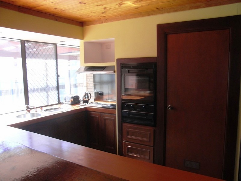 46 Bridgewater Drive, Kallaroo WA 6025