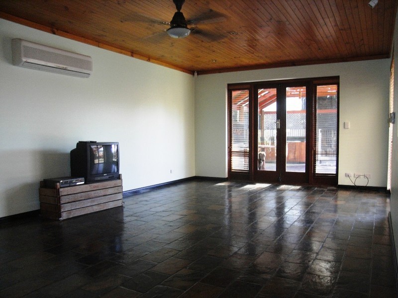 46 Bridgewater Drive, Kallaroo WA 6025