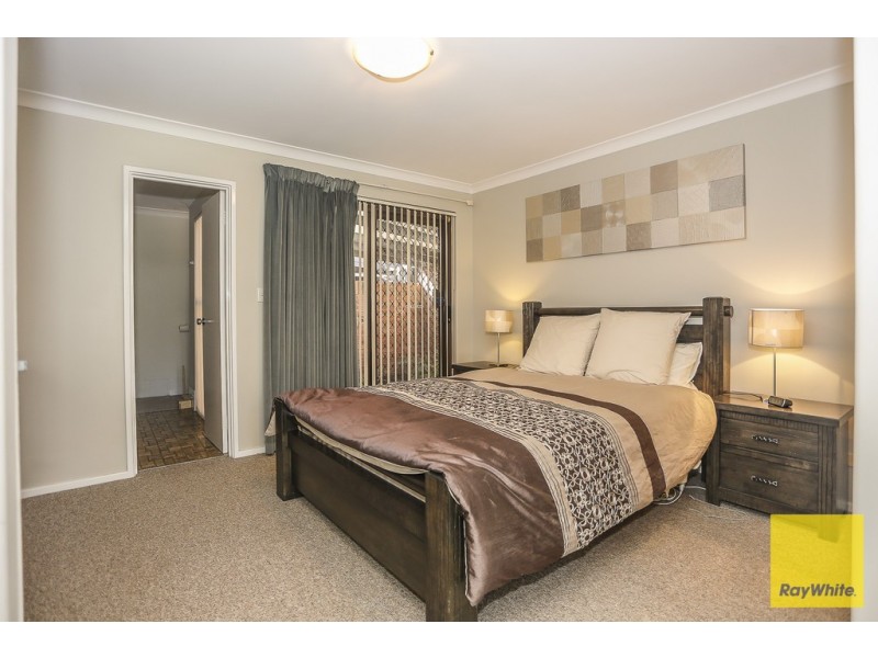 12 Liwara Place, Greenwood WA 6024