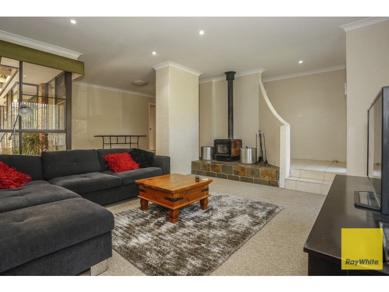 12 Liwara Place, Greenwood WA 6024