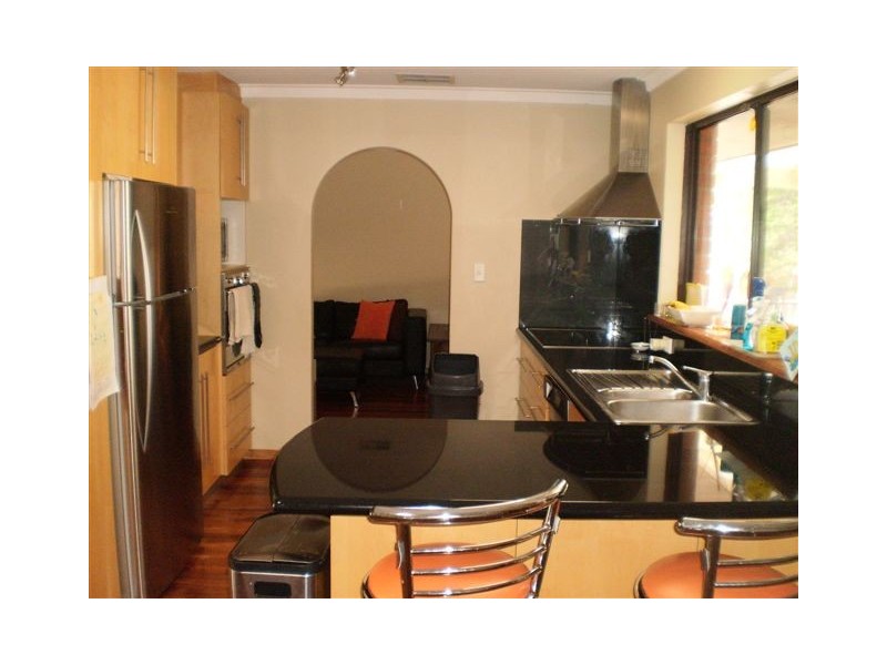 36 Contour Drive, Mullaloo WA 6027